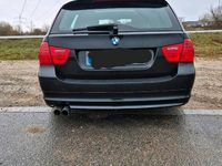 Gebraucht BMW 325 Exclusive 218 PS (160 kW) 2010 Schwarz Kombi