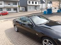 Gebraucht BMW 320 Cabriolet 184 PS (135 kW) 2012 Schwarz Cabrio
