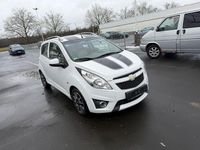 Gebraucht Chevrolet Spark 67 PS (49 kW) 2011 Weiß Kleinwagen