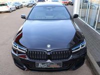 Gebraucht BMW 530 M Sport 286 PS (210 kW) 2023 Schwarz Kombi