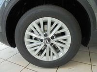 Gebraucht VW T-Roc 150 PS (110 kW) 2024 Indiumgrau metallic SUV