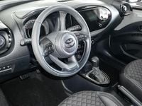 Gebraucht Toyota Aygo X-plore 72 PS (52 kW) 2024 Gruen Kleinwagen