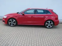 Gebraucht Audi A3 Sportback Comfort 150 PS (110 kW) 2018 Rot Kleinwagen