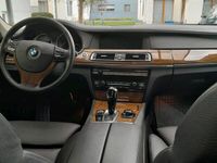 gebraucht BMW 750 i F01