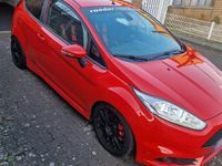 Gebraucht Ford Fiesta ST 182 PS (133 kW) 2016 Rot Coupé