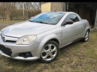 Gebraucht Opel Tigra 125 PS (91 kW) 2006 Silber Cabrio