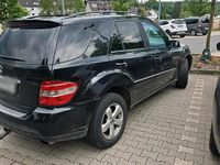 Gebraucht Mercedes ML320 224 PS (164 kW) 2007 Schwarz SUV
