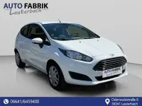 Gebraucht Ford Fiesta Trend 60 PS (44 kW) 2013 Weiß Limousine