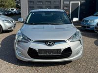 Gebraucht Hyundai Veloster Style 140 PS (102 kW) 2012 Silber Kleinwagen