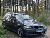 Gebraucht BMW 318 143 PS (105 kW) 2008 Grau Kombi