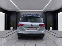 Gebraucht VW Tiguan Life 150 PS (110 kW) 2022 Reflexsilber metallic SUV