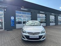 Gebraucht Opel Astra Sport 140 PS (102 kW) 2013 Silber Limousine