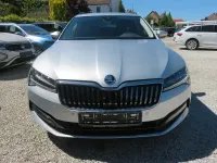 Gebraucht Skoda Superb Ambition 150 PS (110 kW) 2022 Silber Kombi
