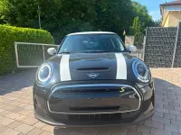 Gebraucht Mini Cooper SE 135 kW (184 PS) 2023 Midnight black Kleinwagen