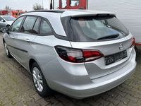gebraucht Opel Astra 1.5 CDTi Edition 1. Hand Aut. Navi PDC