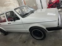Brugt VW Golf I 55 HK (40 kW) 1982 Hvid Hatchback