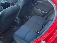 Gebraucht Mazda 2 Exclusive-Line 90 PS (66 kW) 2015 Rot Kleinwagen