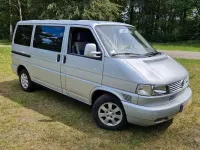 Gebraucht VW Multivan 102 PS (75 kW) 2000 Silber Van / Kleinbus