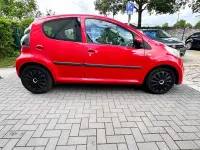 Gebraucht Citroën C1 70 PS (51 kW) 2008 Rot Kleinwagen