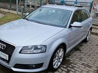 Gebraucht Audi A3 Attraction 105 PS (77 kW) 2011 Grau Kleinwagen