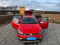 Gebraucht VW Golf Alltrack 179 PS (131 kW) 2019 Rot Kombi