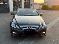 Gebraucht Mercedes E200 AMG 184 PS (135 kW) 2011 Schwarz Cabrio