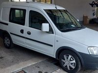 Gebraucht Opel Combo Business 90 PS (66 kW) 2011 Weiã? Van / Kleinbus