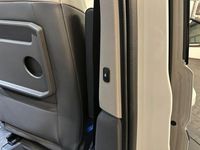 Second-hand VW Multivan Style 204 CP (150 kW) 2023 Alb Monovolum