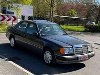 Second-hand Mercedes E320 220 CP (161 kW) 1993 Negru Berlinǎ