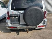 Gebraucht Mitsubishi Pajero 165 PS (121 kW) 2000 Silber SUV