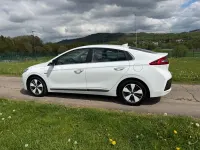 Gebraucht Hyundai Ioniq Style 141 PS (103 kW) 2019 Weiß Kleinwagen