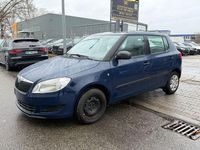 Gebraucht Skoda Fabia Cool Edition 60 PS (44 kW) 2014 Blau Limousine