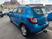 Gebraucht Dacia Sandero Stepway 90 PS (66 kW) 2014 Blau SUV