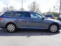 Gebraucht Skoda Superb Style 150 PS (110 kW) 2021 Grau Kombi