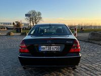 Gebraucht Mercedes E350 Avantgarde 272 PS (200 kW) 2005 Schwarz Limousine