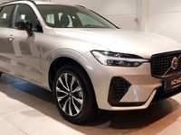 Gebraucht Volvo XC60 Plus 197 PS (144 kW) 2024 Silver dawn SUV