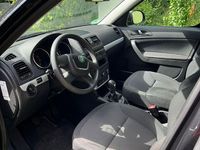 Gebraucht Skoda Yeti Ambition 160 PS (117 kW) 2011 Schwarz SUV