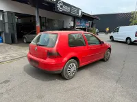 Second-hand VW Golf 101 CP (74 kW) 1998 Roșu Coupe