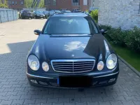 Gebraucht Mercedes E320 204 PS (150 kW) 2004 Schwarz Kombi