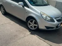 Gebraucht Opel Corsa 87 PS (63 kW) 2010 Silber Kleinwagen