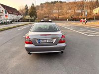 Gebraucht Mercedes E320 Elegance 224 PS (164 kW) 2009 Grau Limousine