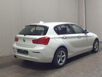 Gebraucht BMW 120 Advantage 184 PS (135 kW) 2018 Alpinweiss Kleinwagen