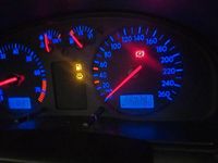 Gebraucht VW Passat 101 PS (74 kW) 1999 Silber Kombi