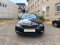 Gebraucht Skoda Superb Elegance 140 PS (102 kW) 2013 Schwarz Kombi