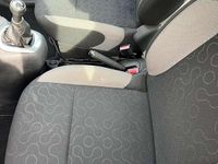 Usado Citroën C3 Tendance 95 CV (69 kW) 2010 Gris Monovolumen