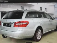 Gebraucht Mercedes E250 204 PS (150 kW) 2011 Silber Kombi