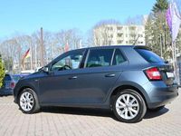 Gebraucht Skoda Fabia Clever 95 PS (69 kW) 2018 Grau Limousine