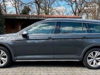 Gebraucht VW Passat Alltrack 190 PS (139 kW) 2019 Grau Kombi