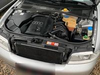 Gebraucht Audi A4 125 PS (91 kW) 2000 Silber Limousine