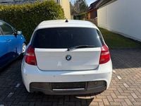 Gebraucht BMW 116 Sport Line 122 PS (89 kW) 2012 Weiß Kleinwagen